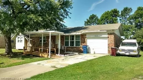 7218 Cypress Ave, Fort Smith, AR 72908 photo 1