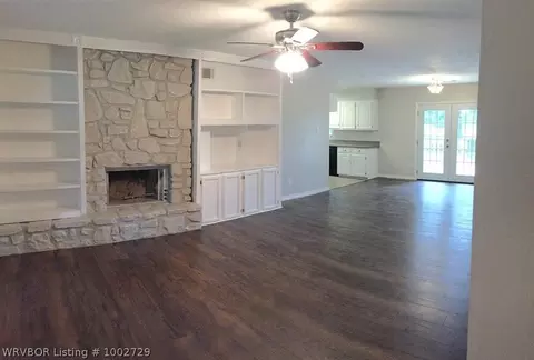 3227 Edinburgh Dr, Fort Smith, AR 72908 photo 3
