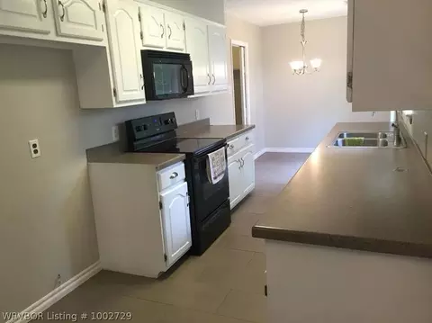 3227 Edinburgh Dr, Fort Smith, AR 72908 photo 7