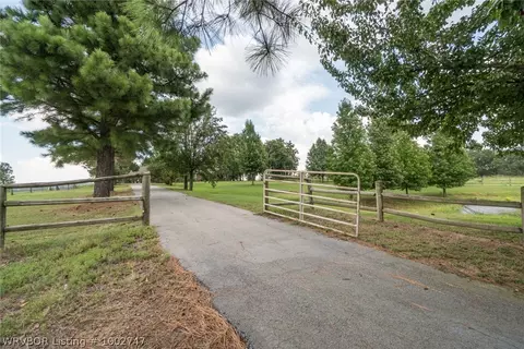 3604 E Highway 252, Huntington, AR 72940 photo 23