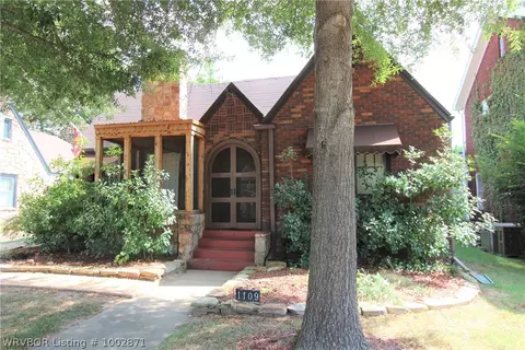 1109 S 26th St, Fort Smith, AR 72901 photo 1