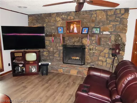 8711 Royal Ridge Dr, Fort Smith, AR 72903 photo 9