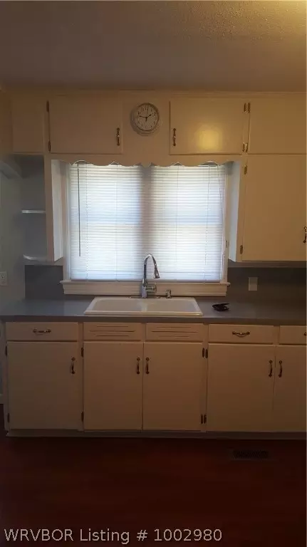 5106 S 30 St, Fort Smith, AR 72901 photo 3