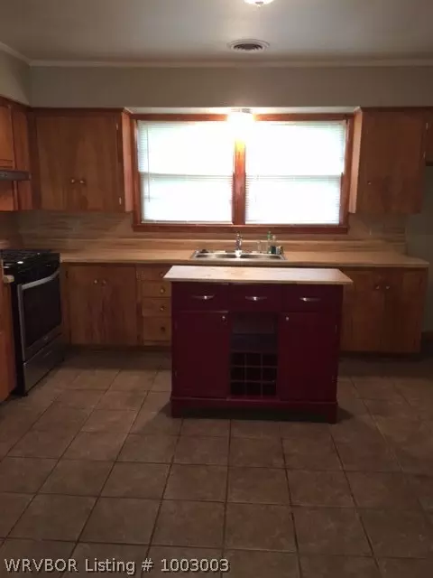308 Chism St, Paris, AR 72855 photo 6