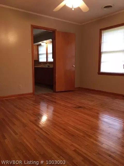308 Chism St, Paris, AR 72855 photo 8