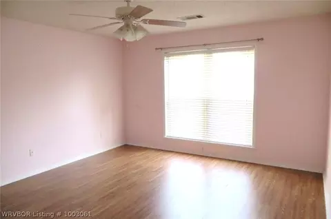 907 Harrell St, Alma, AR 72921 photo 7