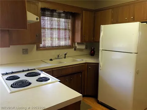 1906 Vicksburg St, Fort Smith, AR 72901 photo 7