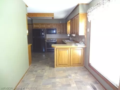 8904 Copper Oaks Ln, Fort Smith, AR 72903 photo 9