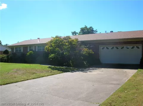 7200 Euper Ln, Fort Smith, AR 72903 photo 2
