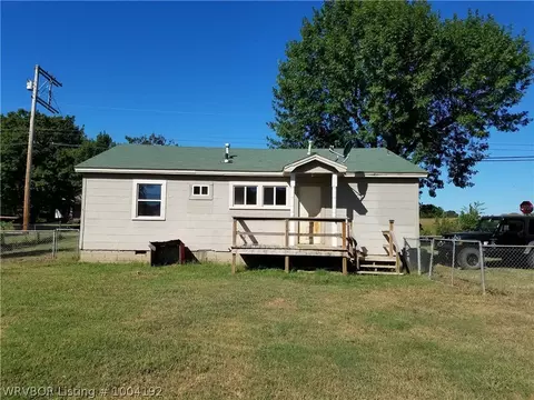 844 N 3rd St, Ozark, AR 72949 photo 10