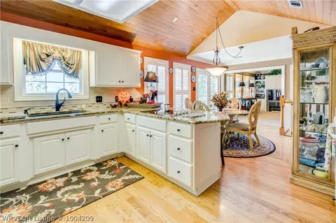 3117 Heather Oaks Way, Fort Smith, AR 72908 photo 9