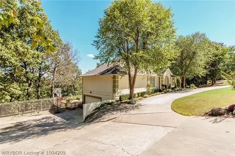 3117 Heather Oaks Way, Fort Smith, AR 72908 photo 4