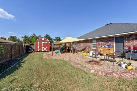 519 Loop W, Roland, OK 74954 photo 20