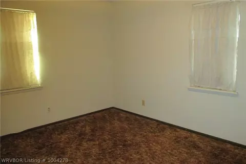 1304 N 4th St, Paris, AR 72855 photo 22