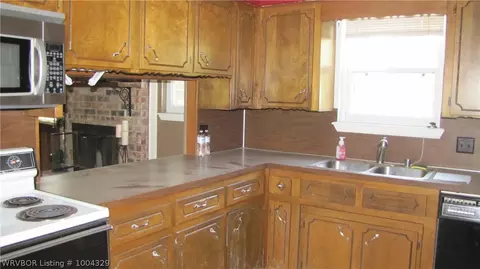 2011 Gate Nine Rd, Greenwood, AR 72936 photo 4