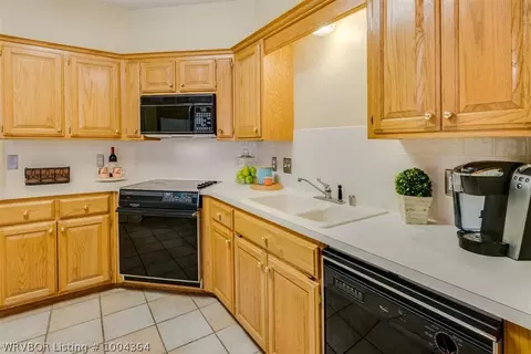 10716 Saint Michael Ct, Fort Smith, AR 72908 photo 9