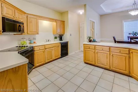 10716 Saint Michael Ct, Fort Smith, AR 72908 photo 8