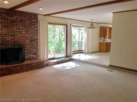 8918 Royal Ridge Dr, Fort Smith, AR 72903 photo 7