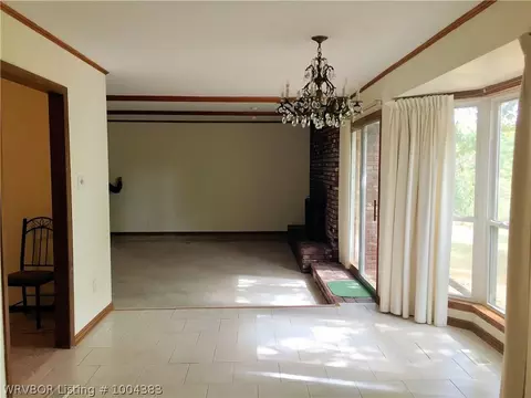 8918 Royal Ridge Dr, Fort Smith, AR 72903 photo 9