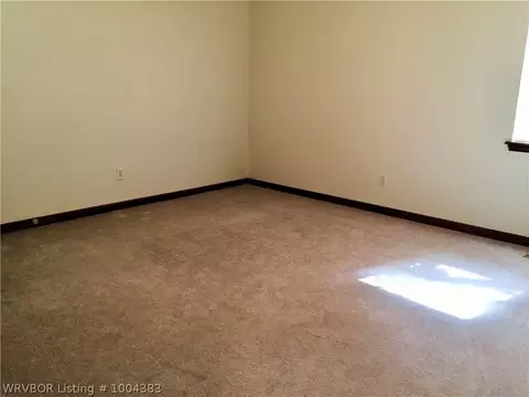 8918 Royal Ridge Dr, Fort Smith, AR 72903 photo 13