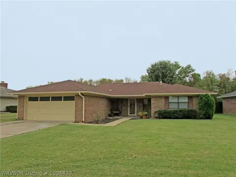 8609 Harvard Dr, Fort Smith, AR 72908 photo 1