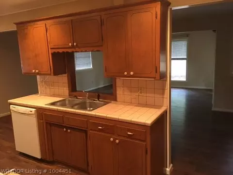 2506 S Independence St, Fort Smith, AR 72901 photo 7