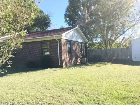 702 N 35th St, Ozark, AR 72949 photo 2
