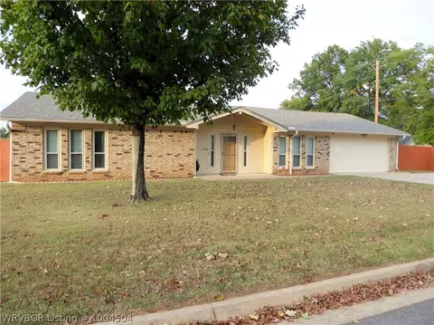 3713 Hendricks Ct, Fort Smith, AR 72903 photo 1