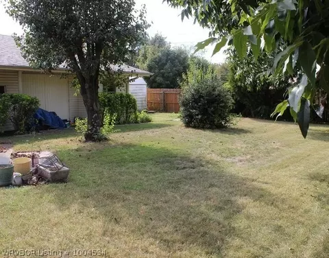 2318 68th St, Fort Smith, AR 72903 photo 5