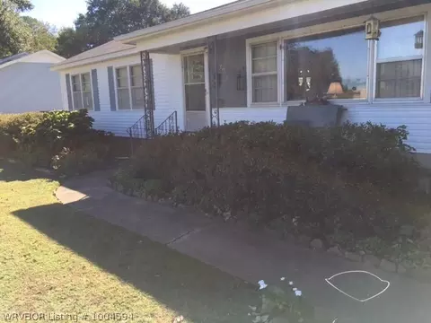 4400 N M St, Fort Smith, AR 72904 photo 3