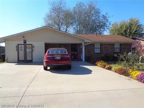 103 Ave C St, Spiro, OK 74959 photo 2