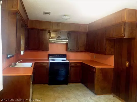 8525 Ouachita Dr, Hackett, AR 72937 photo 3