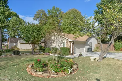 9519 Kingswalk, Fort Smith, AR 72908 photo 2