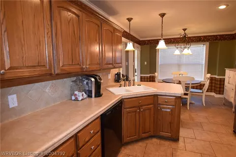 105 Berry Ridge Dr, Lavaca, AR 72941 photo 5