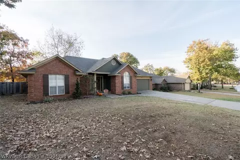 9608 Bridgeford Rd, Fort Smith, AR 72908 photo 2