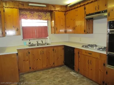 2010 N 53rd St, Fort Smith, AR 72904 photo 4