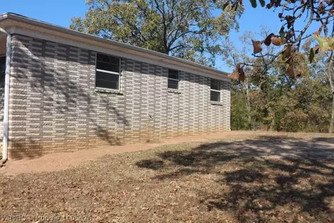 6402 Sturgeon Rd, Hackett, AR 72937 photo 4
