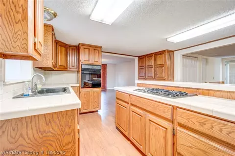 3102 E Mckenzie Ave, Pocola, OK 74902 photo 5
