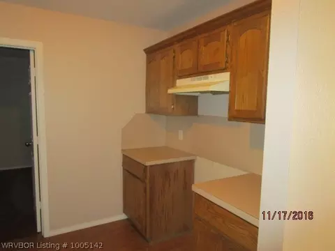 125 Commanche Loop, Roland, OK 74954 photo 8