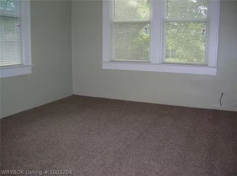 920 Clifton Ct, Fort Smith, AR 72903 photo 5