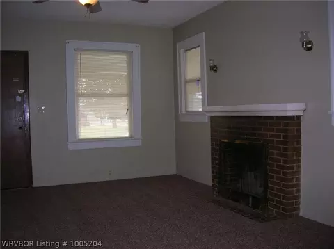 920 Clifton Ct, Fort Smith, AR 72903 photo 3