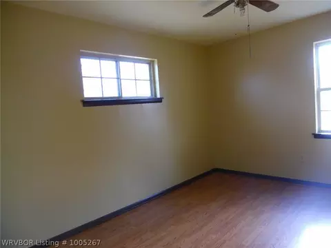10 Interstate Cir, Sallisaw, OK 74955 photo 9