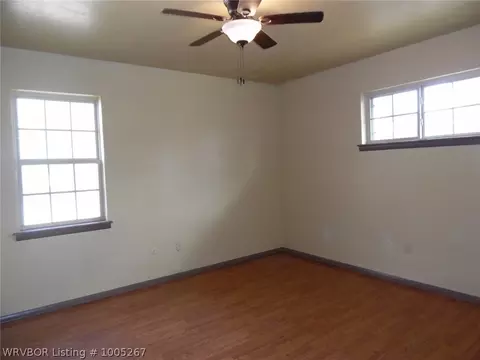 10 Interstate Cir, Sallisaw, OK 74955 photo 8