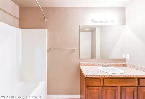 116 Lexington, Barling, AR 72923 photo 15