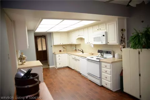 3301 Village Rd, Fort Smith, AR 72903 photo 7