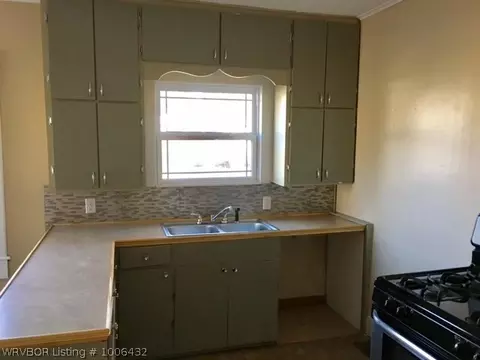 4208 S 21st St, Fort Smith, AR 72901 photo 6