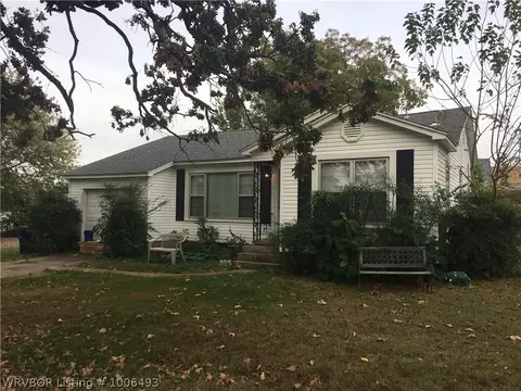 800 Rector St, Fort Smith, AR 72903 photo 1