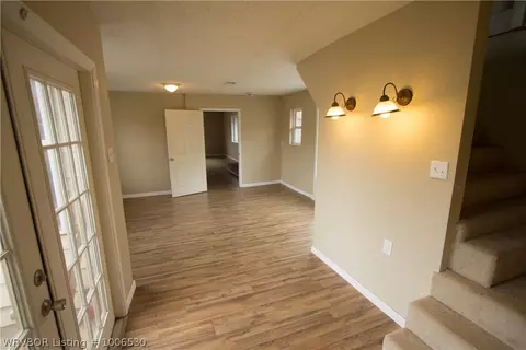 806 Angela Cir, Barling, AR 72923 photo 17