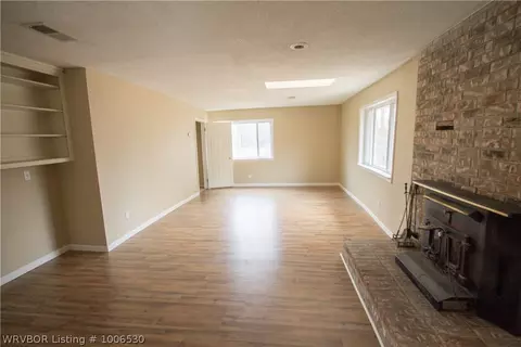 806 Angela Cir, Barling, AR 72923 photo 6