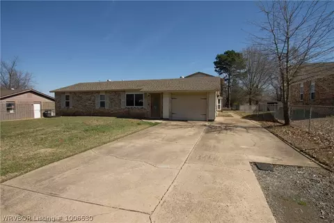 806 Angela Cir, Barling, AR 72923 photo 1